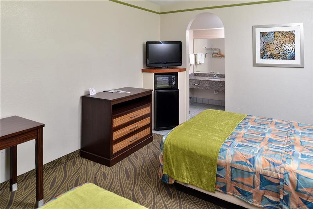 Americas Best Value Inn Downtown Houston Chambre photo