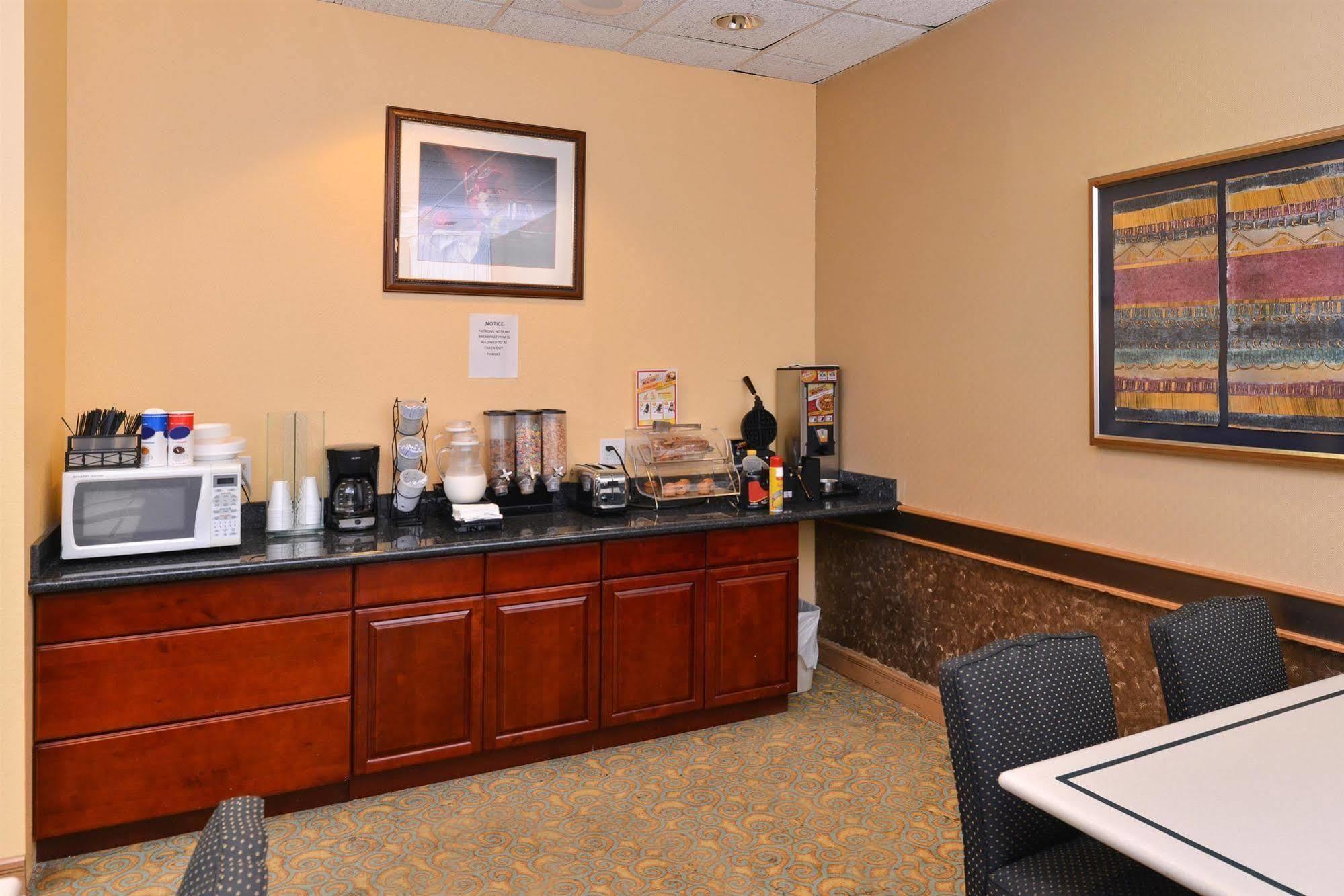 Americas Best Value Inn Downtown Houston Extérieur photo