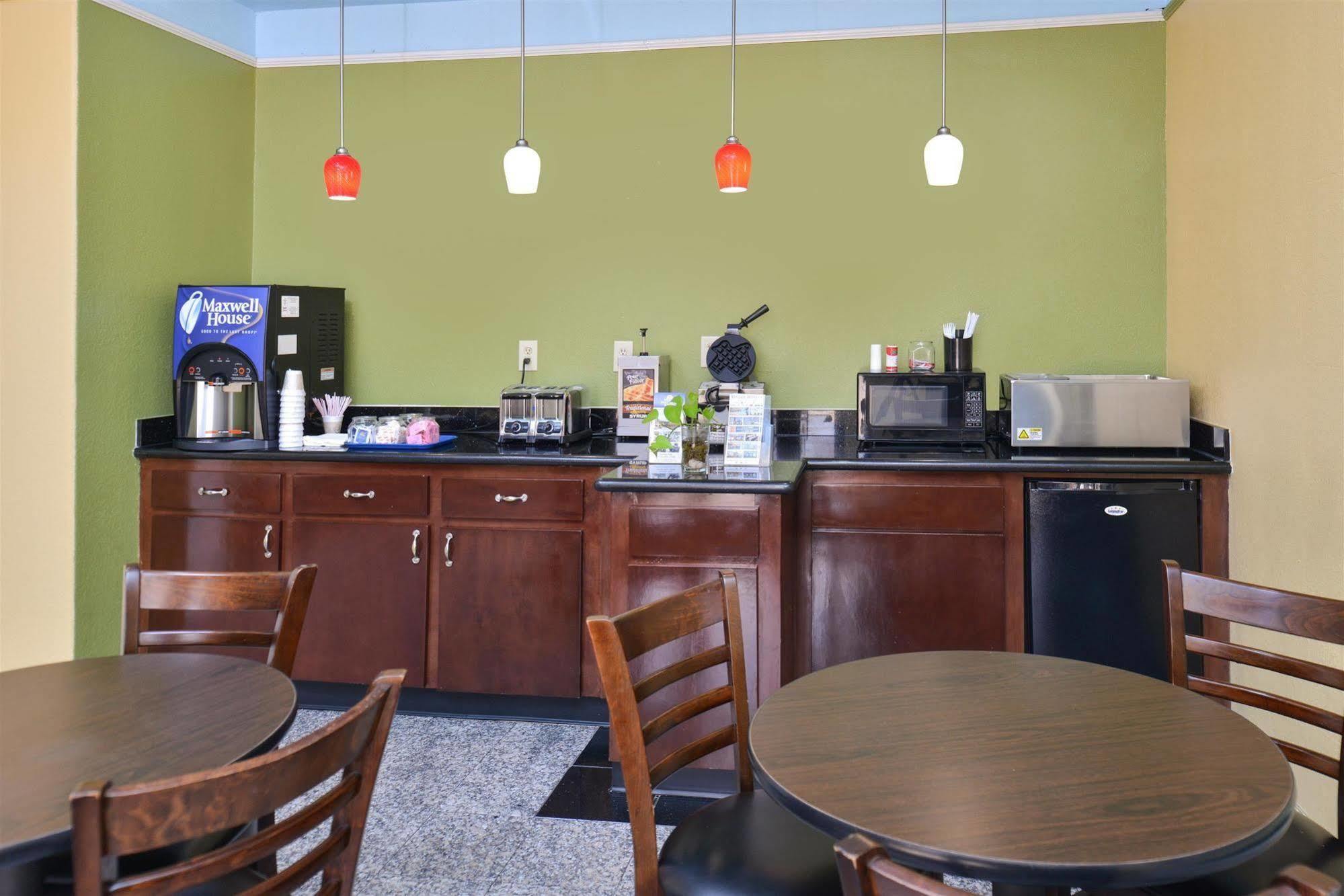 Americas Best Value Inn Downtown Houston Extérieur photo